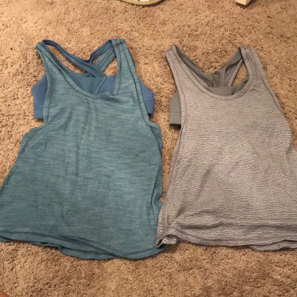 Lululemon tank tops with built in bra